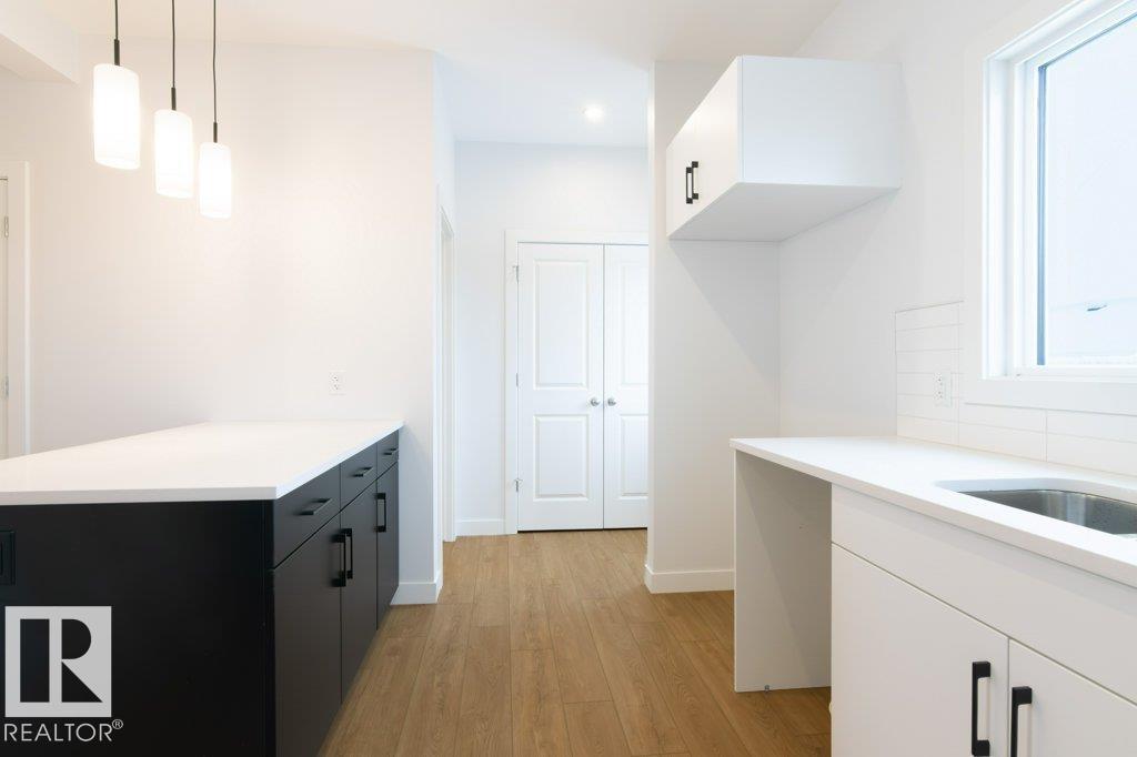 683 Cambrian BV, Sherwood Park