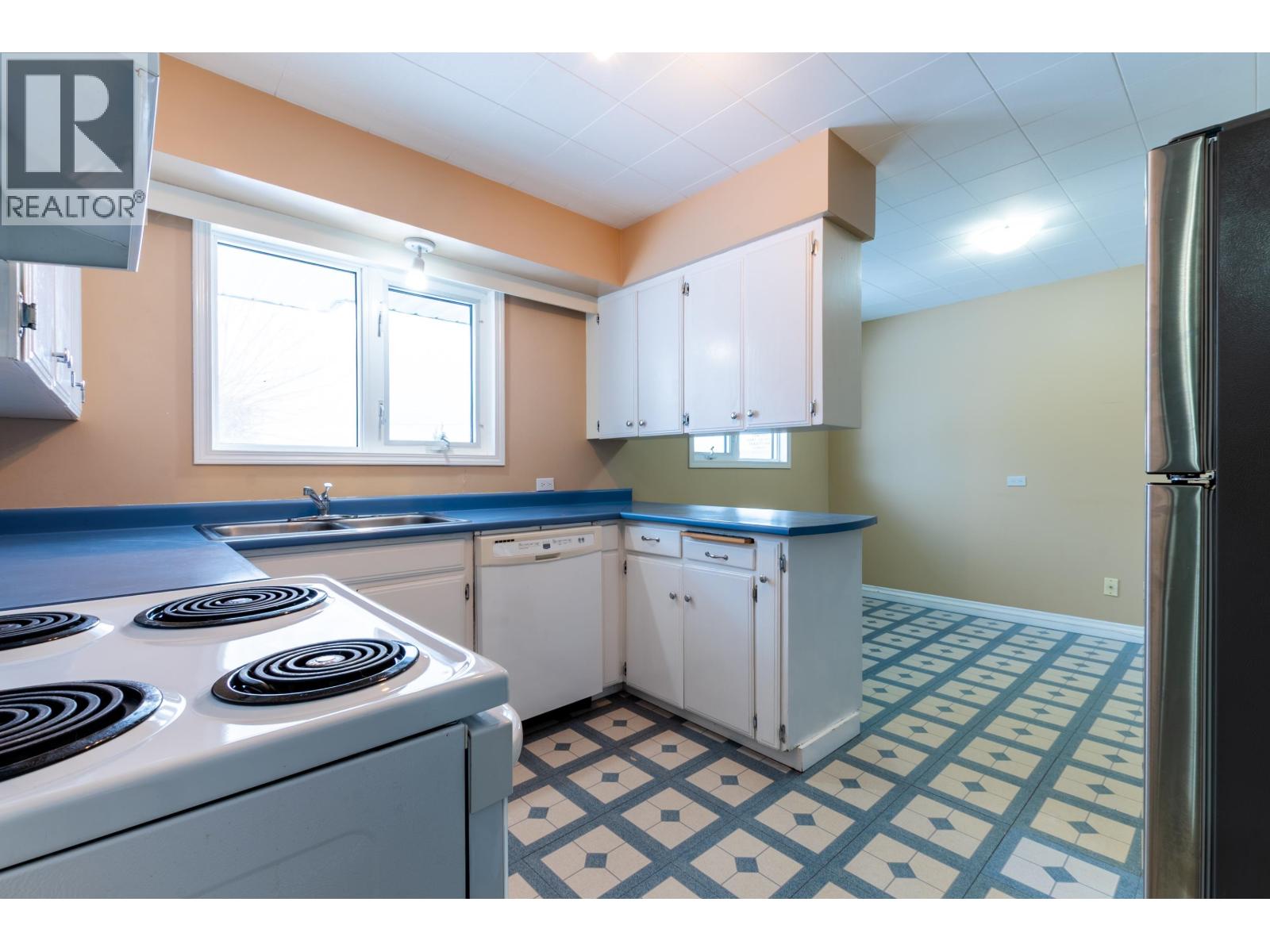 282 IRWIN STREET, Prince George