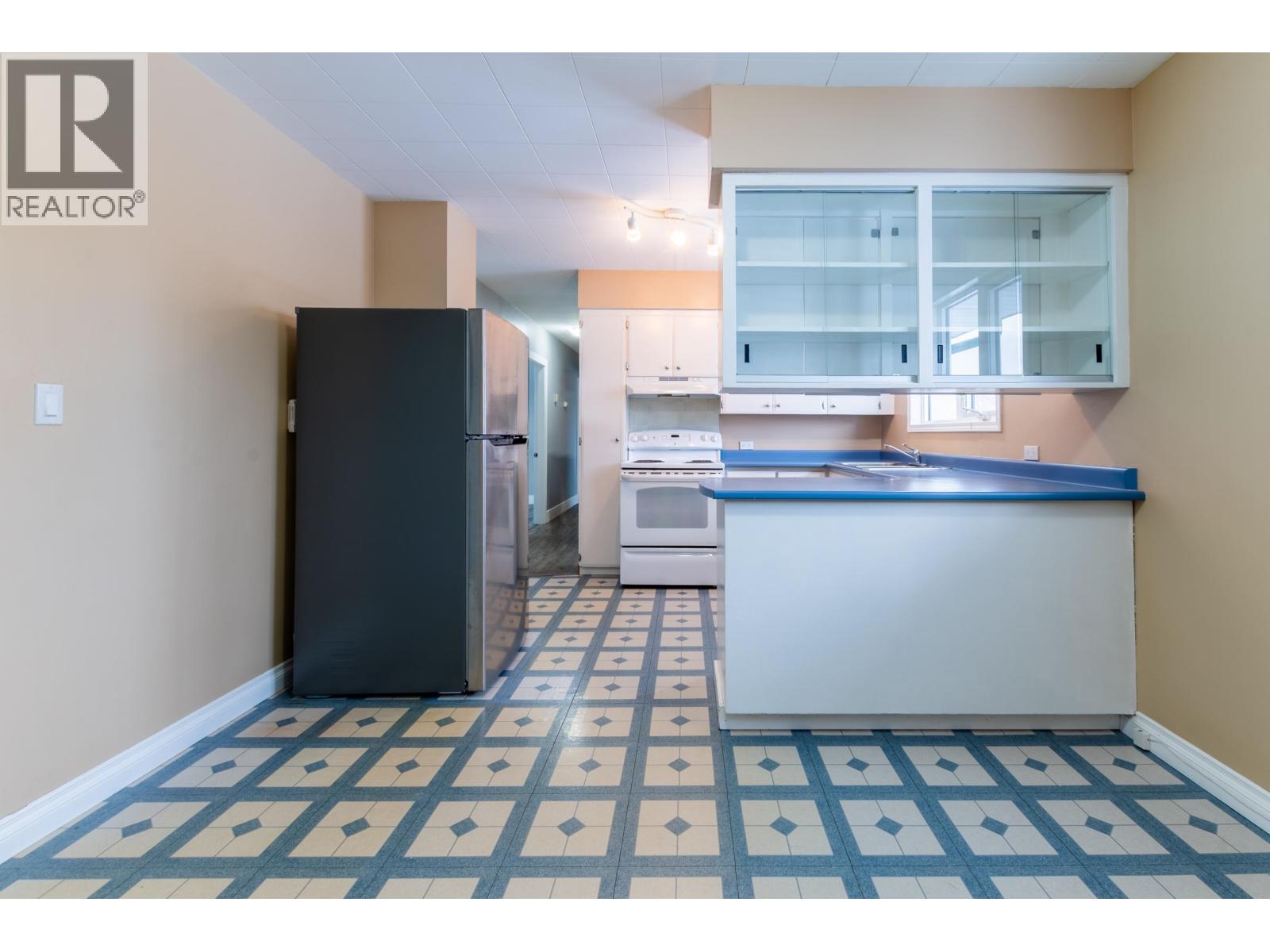 282 IRWIN STREET, Prince George