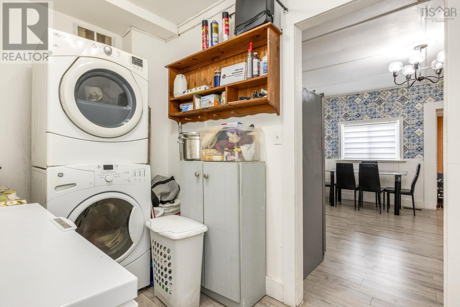 Property 14 of 37 of 5615 Prospect Road