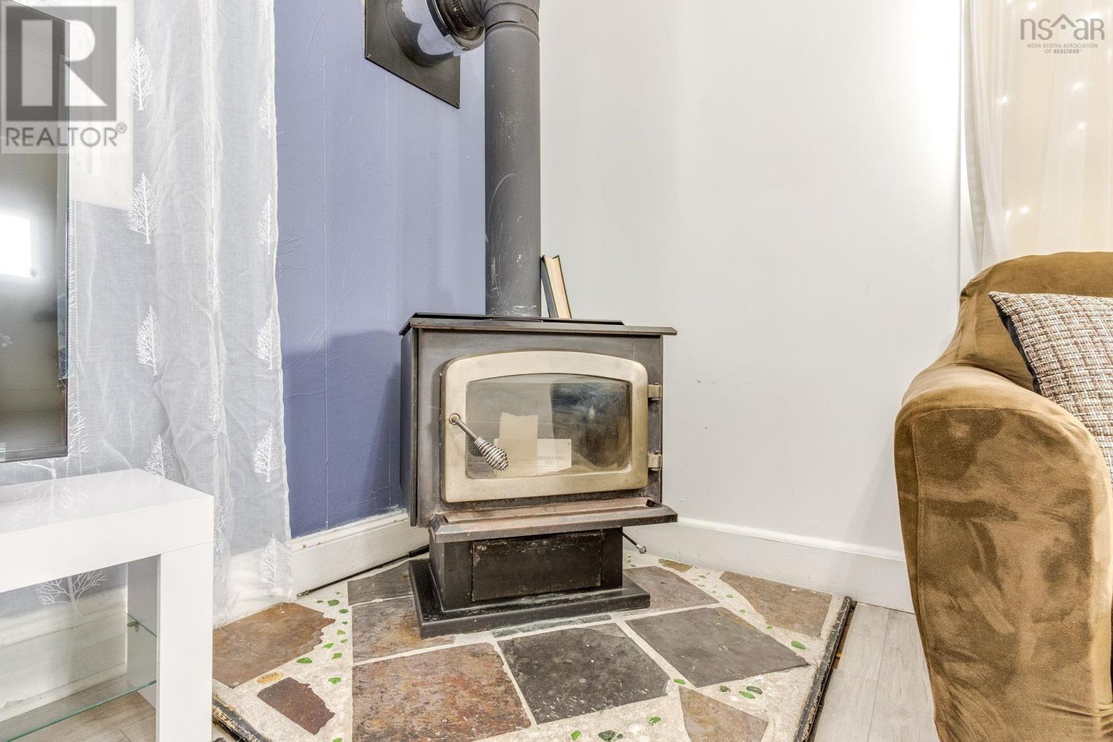 Property 9 of 37 of 5615 Prospect Road