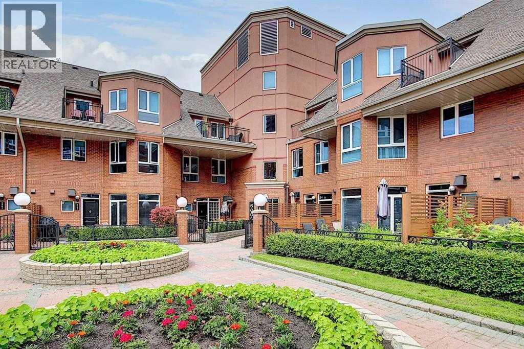 Single Family House for Sale in   Eau Claire Avenue SW Eau Claire Calgary 