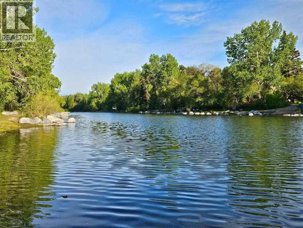 Single Family House for Sale in   Eau Claire Avenue SW Eau Claire Calgary 