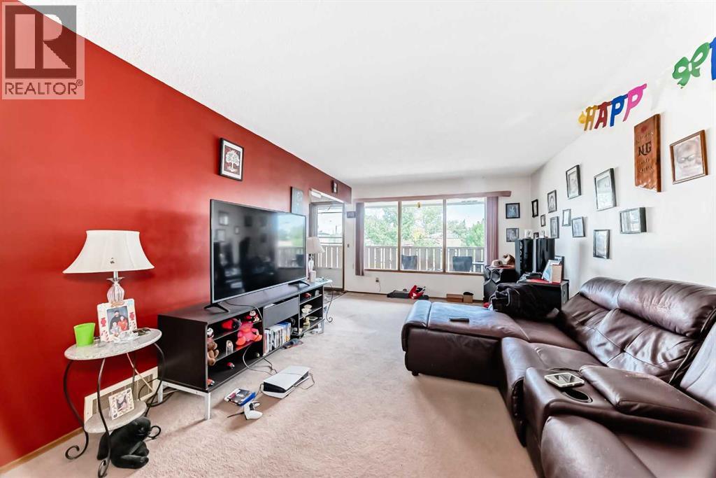 Multi-family House Bi-level for Sale in  Rundlehorn Drive NE Pineridge Calgary 