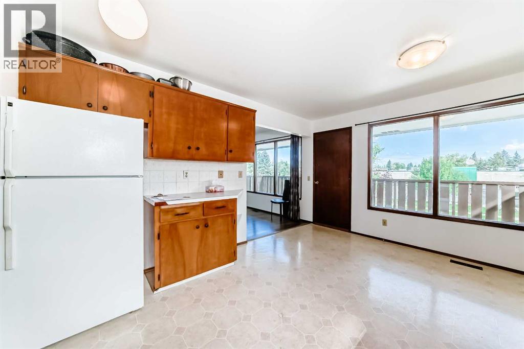 Multi-family House Bi-level for Sale in  Rundlehorn Drive NE Pineridge Calgary 