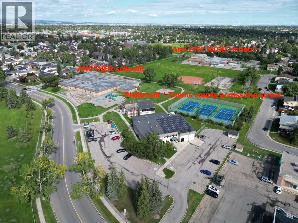 Multi-family House Bi-level for Sale in  Rundlehorn Drive NE Pineridge Calgary 