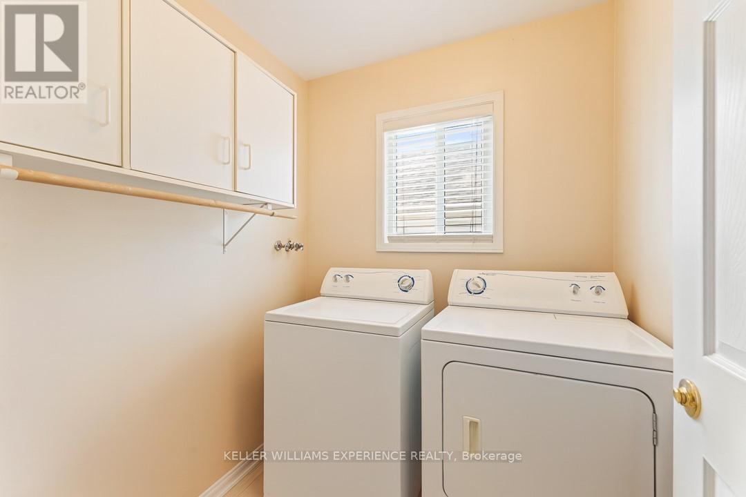 38 TRUAX CRESCENT - 20