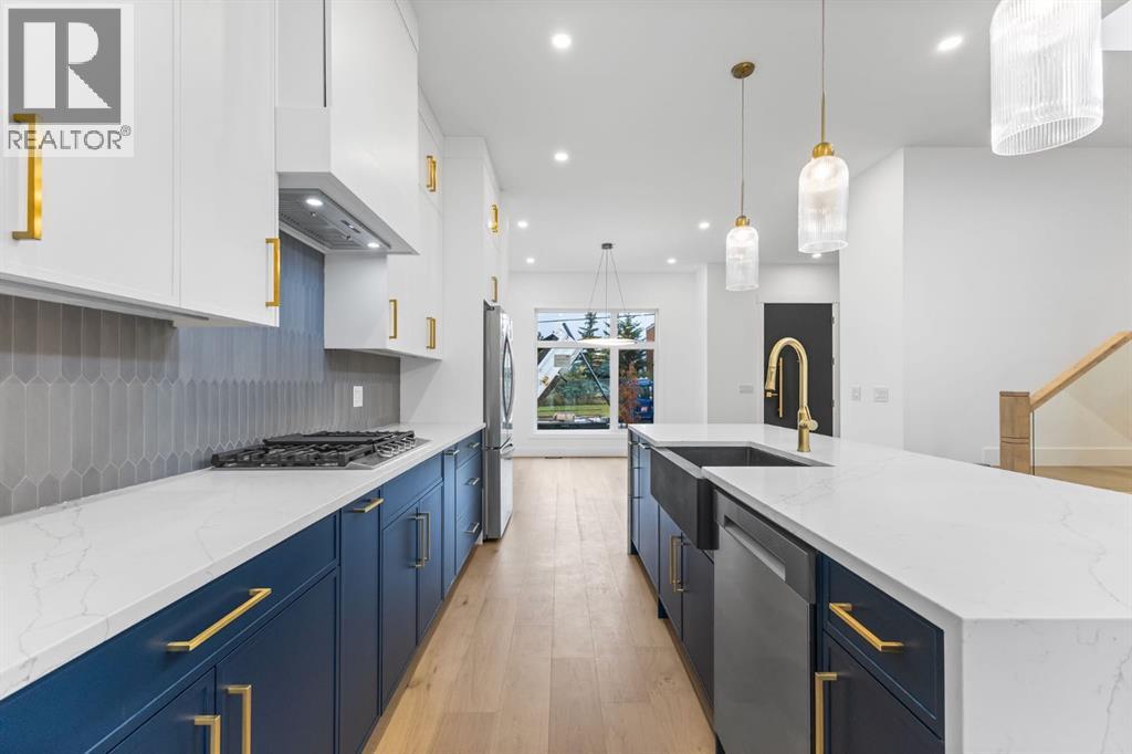 Single Family House for Sale in   Avenue SW Rosscarrock Calgary 