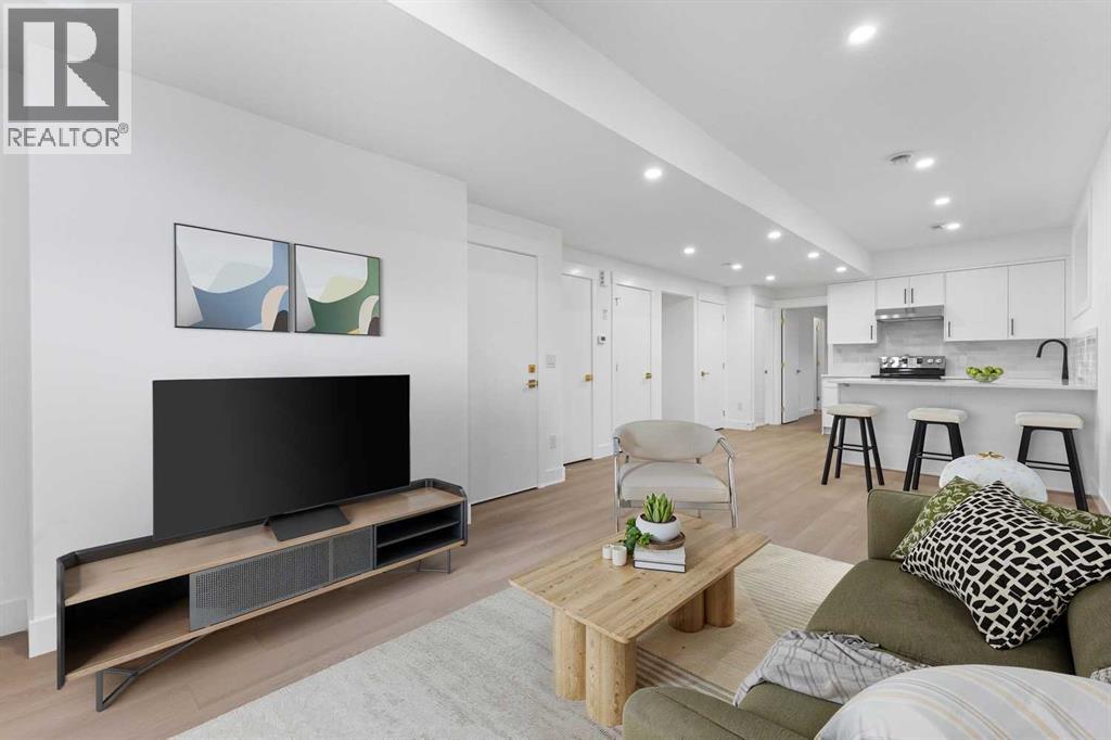 Single Family House for Sale in   Avenue SW Rosscarrock Calgary 