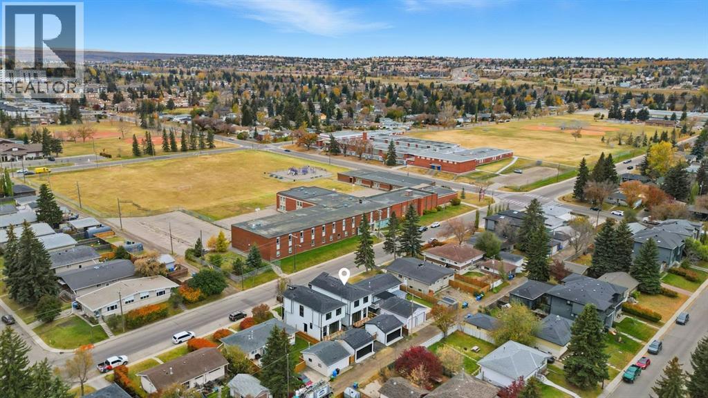 Single Family House for Sale in   Avenue SW Rosscarrock Calgary 