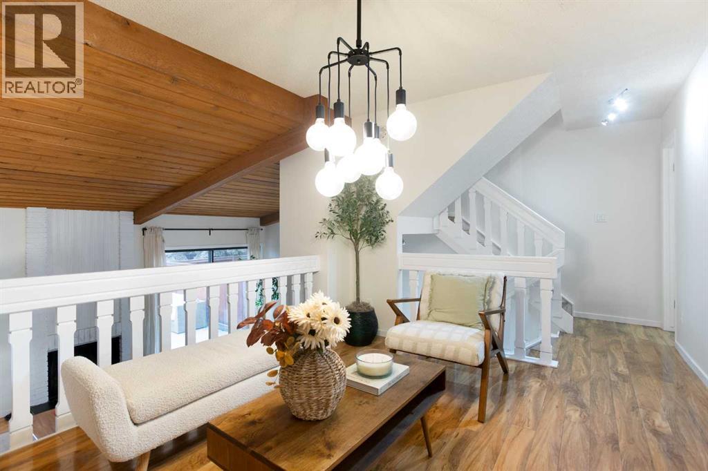 Single Family House 4 Level for Sale in   Oakmoor Way SW Oakridge Calgary 