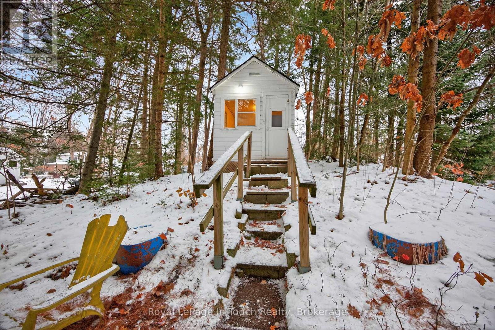 85 TINY BEACHES ROAD S - 16