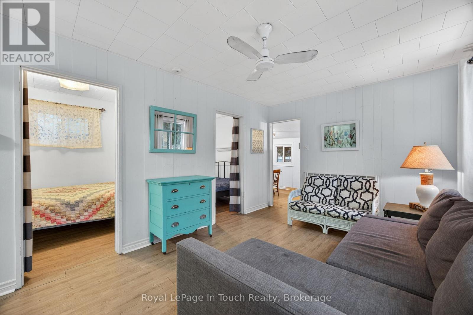 85 TINY BEACHES ROAD S - 5