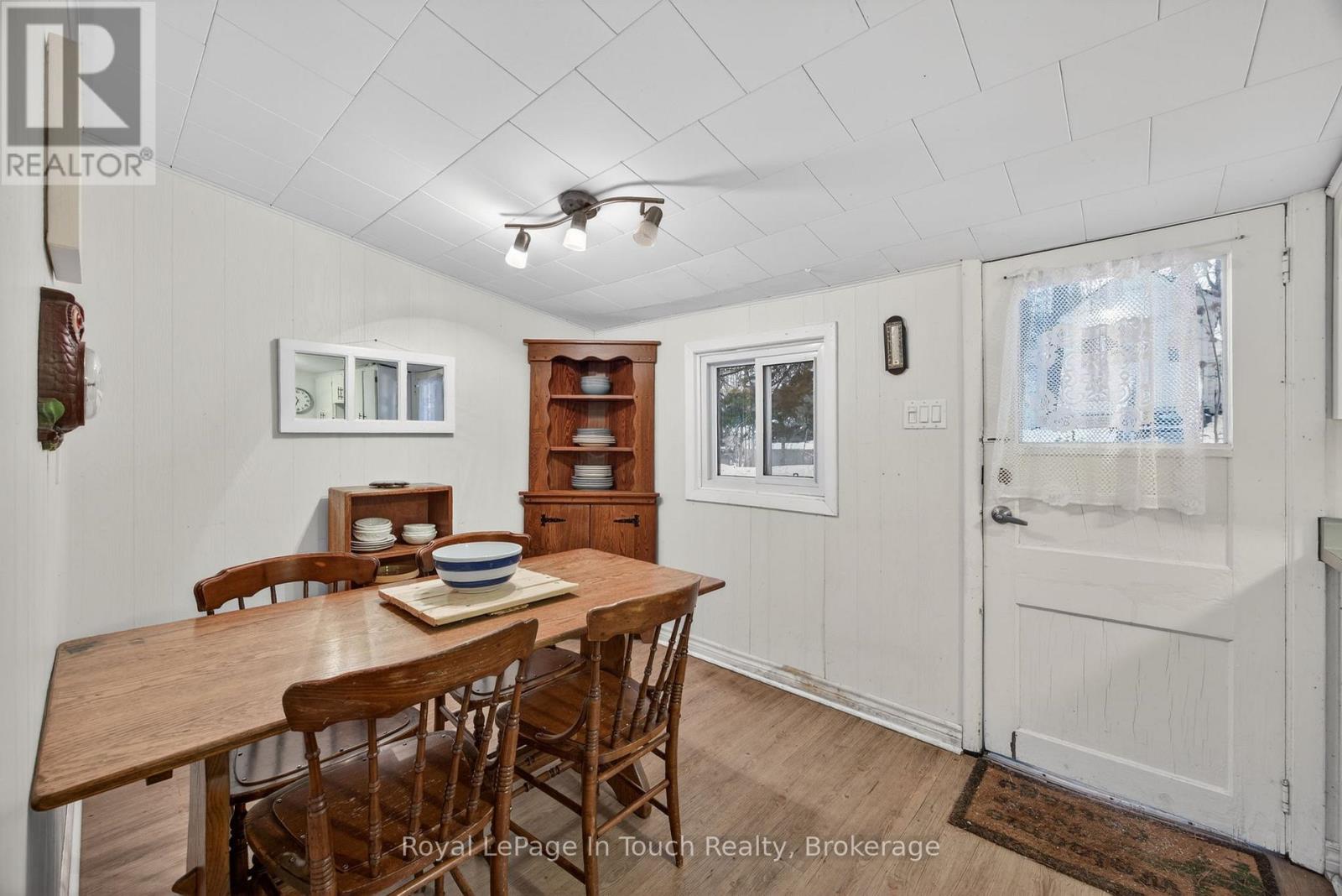 85 TINY BEACHES ROAD S - 7