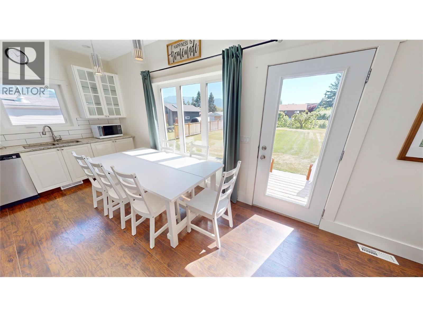 4760 WILLOW AVENUE - 11