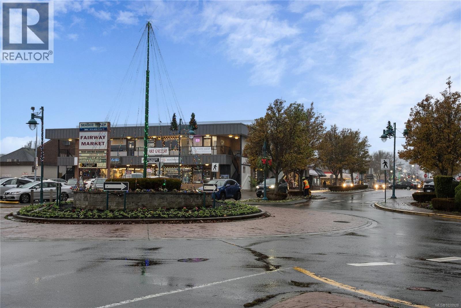 308 2550 Bevan Ave, Sidney