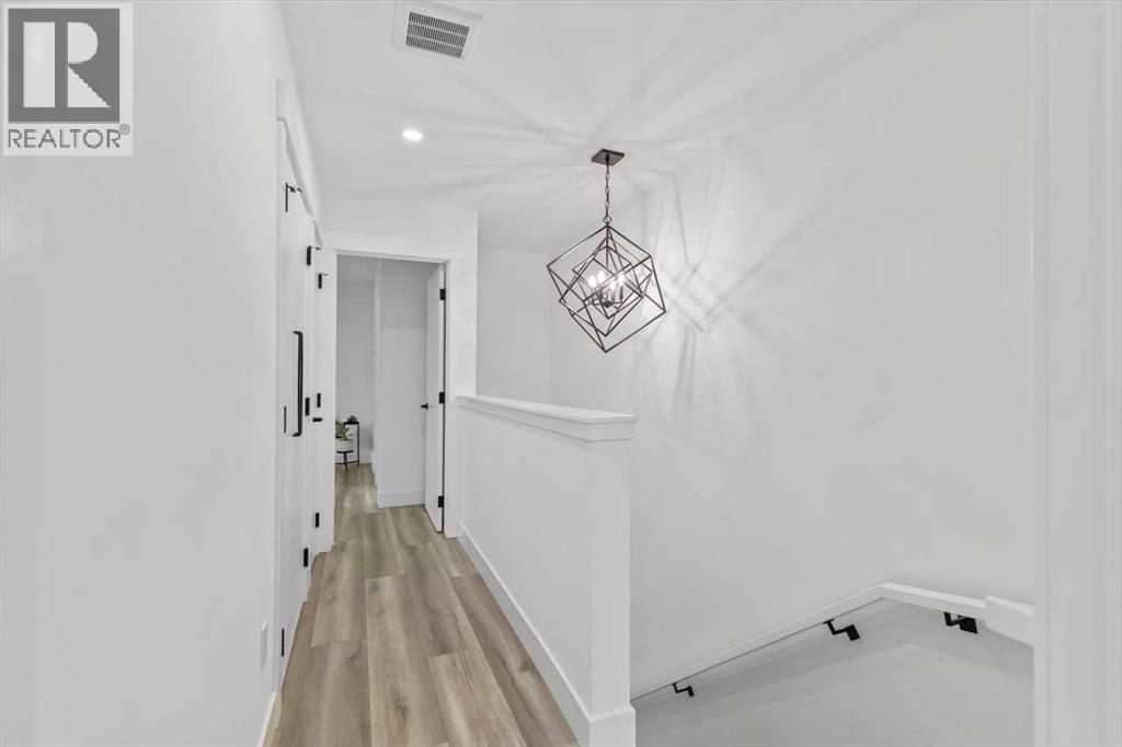 Single Family House for Sale in    Avenue SW South Calgary Calgary 