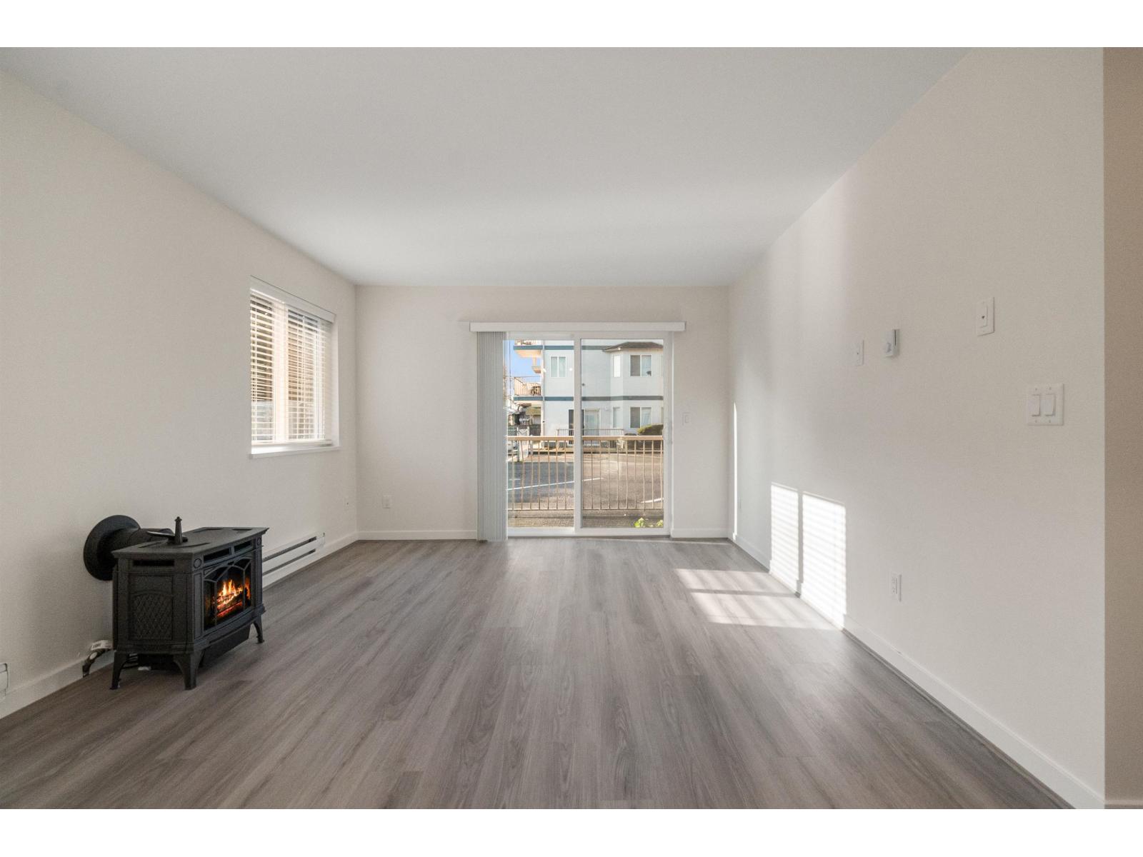 14 46160 PRINCESS AVENUE, Chilliwack Proper East, Chilliwack