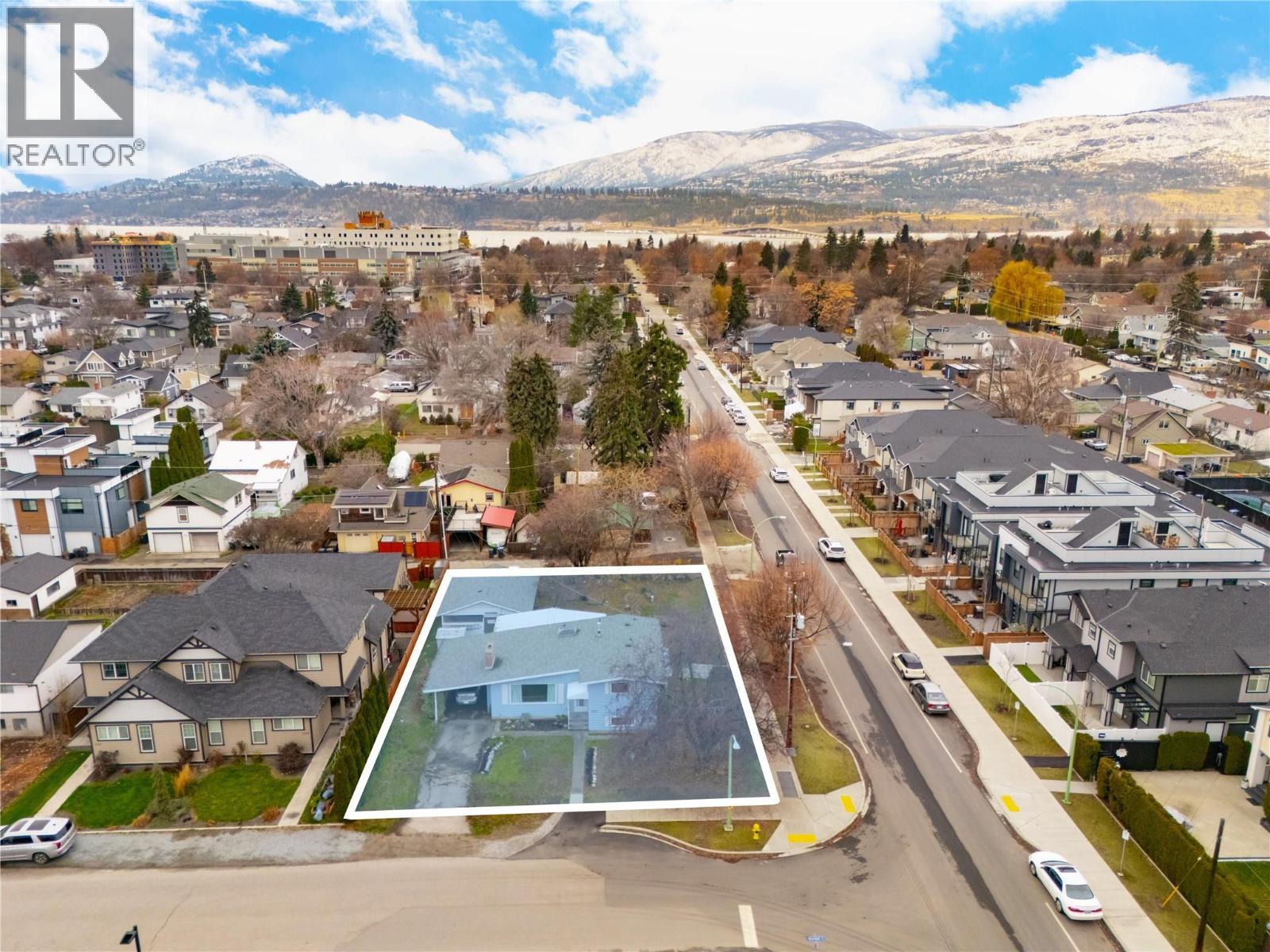 2150 BURNETT Street, Kelowna