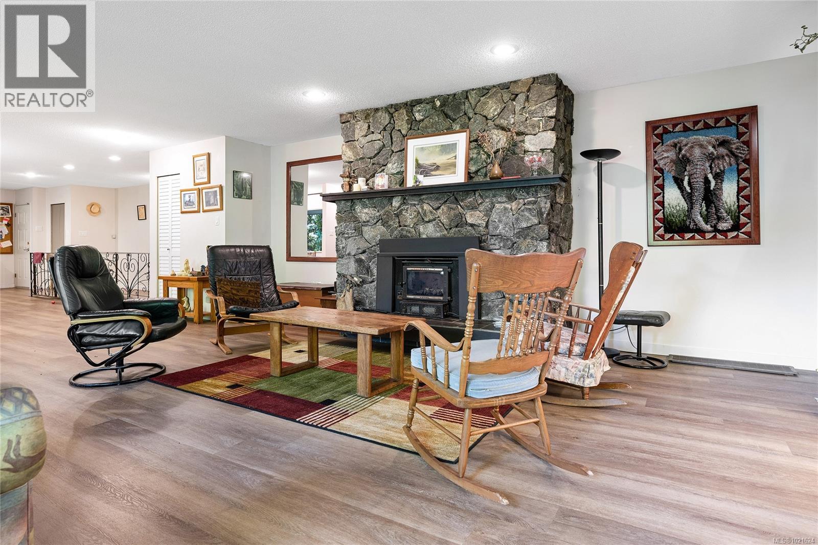 3795 GLENORA Rd, Duncan