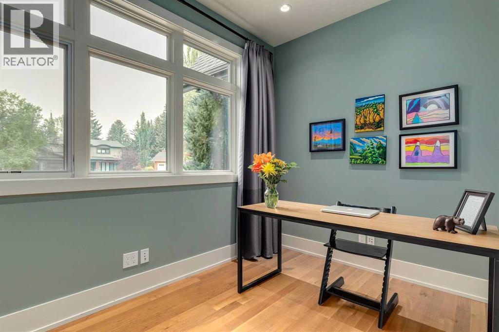 Single Family House for Sale in  Varal Place NW Varsity Calgary 