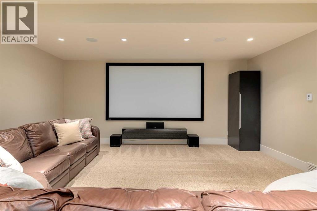 Single Family House for Sale in  Varal Place NW Varsity Calgary 