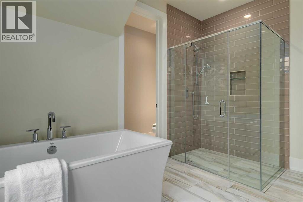 Single Family House for Sale in  Varal Place NW Varsity Calgary 