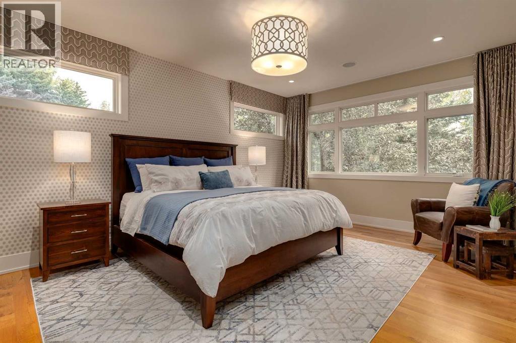 Single Family House for Sale in  Varal Place NW Varsity Calgary 