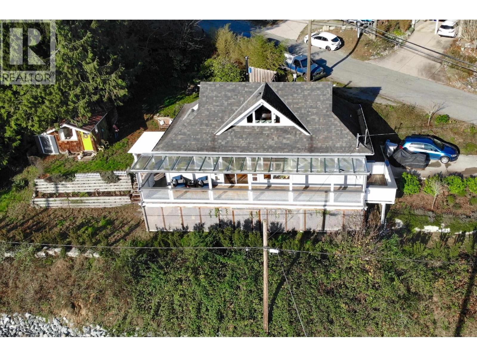 811 MARINE DRIVE, Gibsons