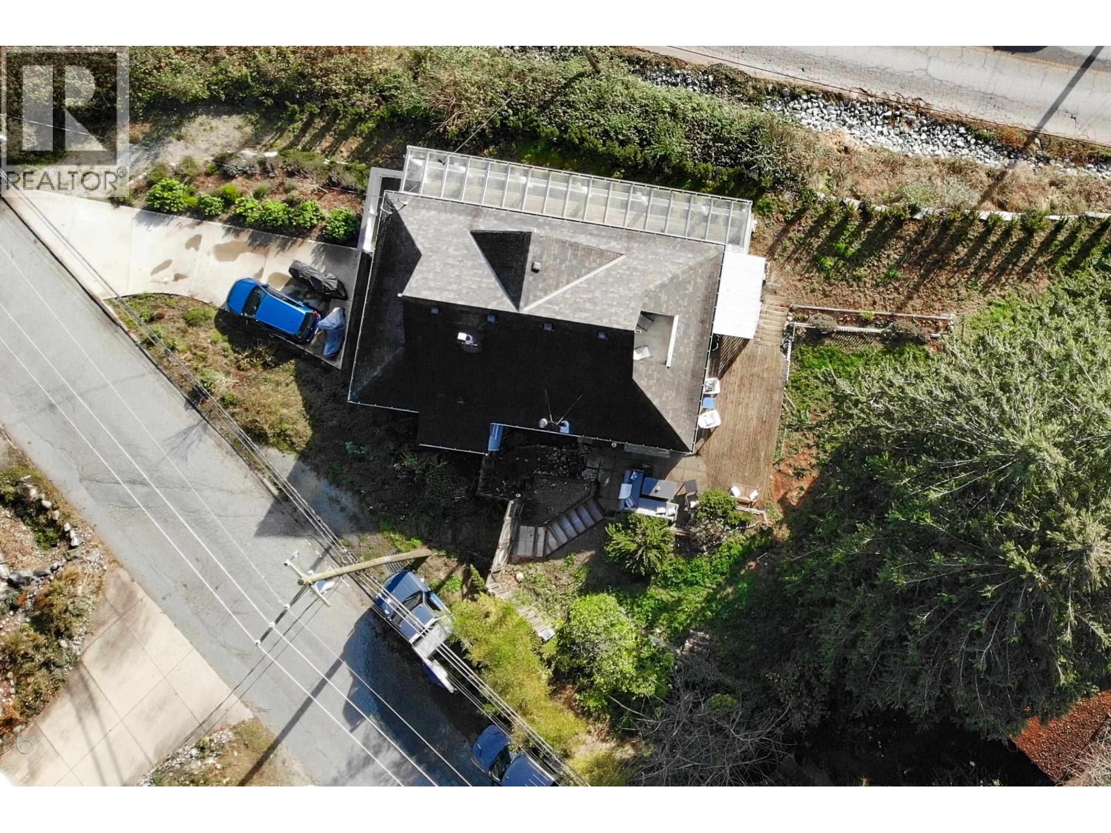 811 MARINE DRIVE, Gibsons