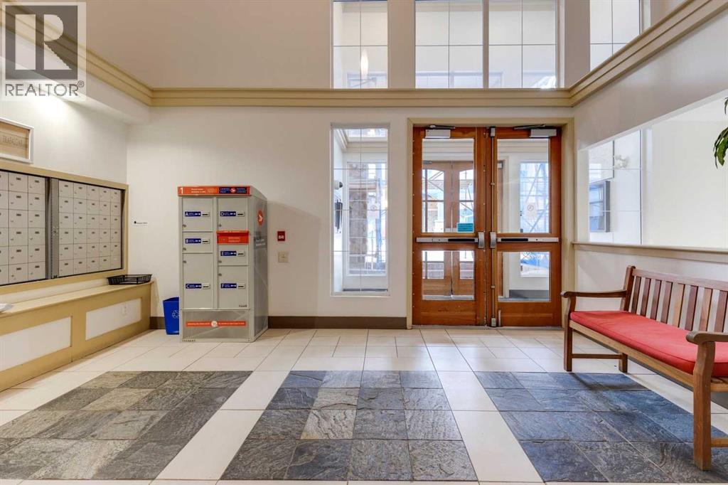 Single Family House for Sale in   Richard Place SW Lincoln Park Calgary 