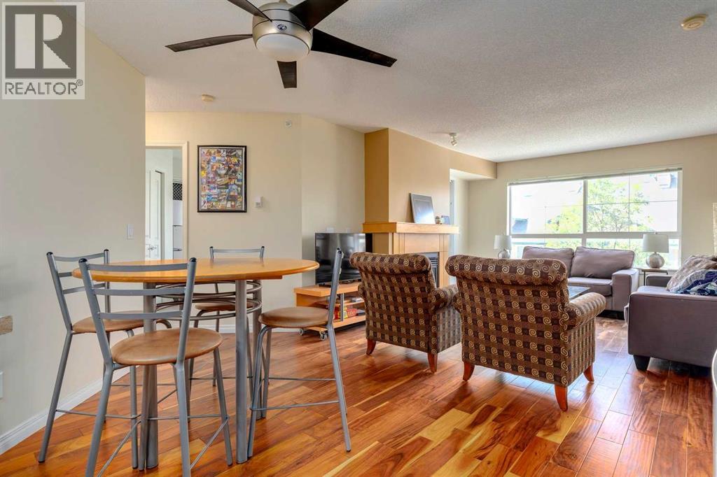 Single Family House for Sale in   Richard Place SW Lincoln Park Calgary 