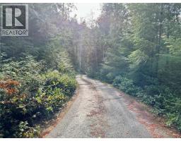 1309 Gorge Harbour Rd, Cortes Island, BC V0P1K0 Photo 21