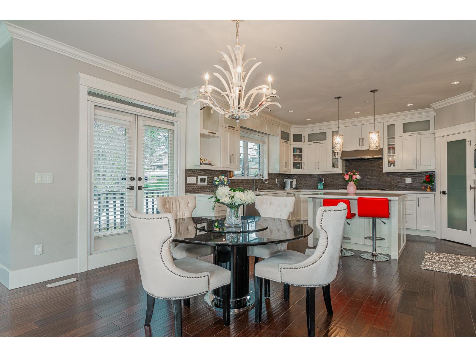 15807 BUENA VISTA AVENUE, White Rock