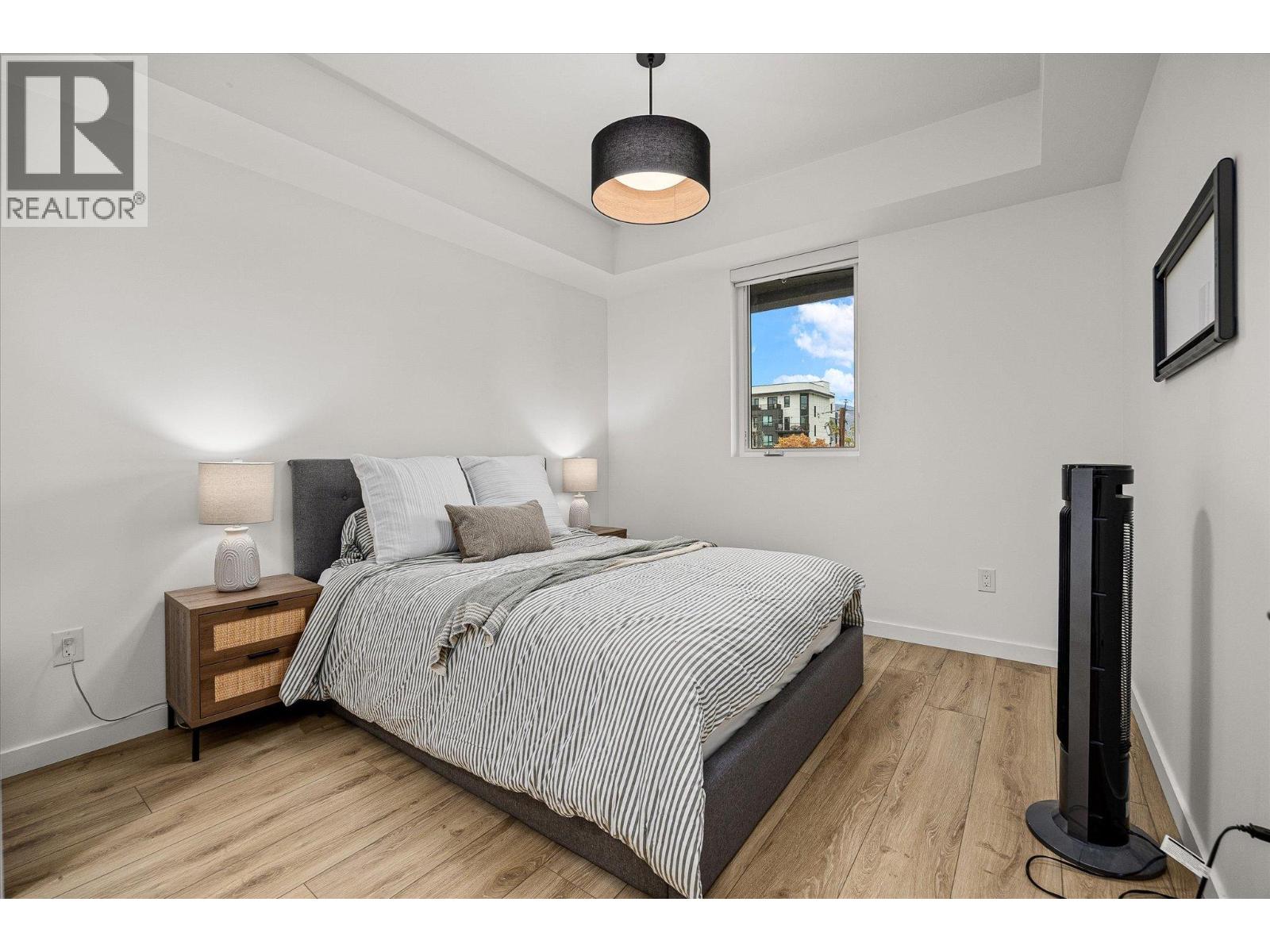 313 660 Cawston Avenue, Kelowna