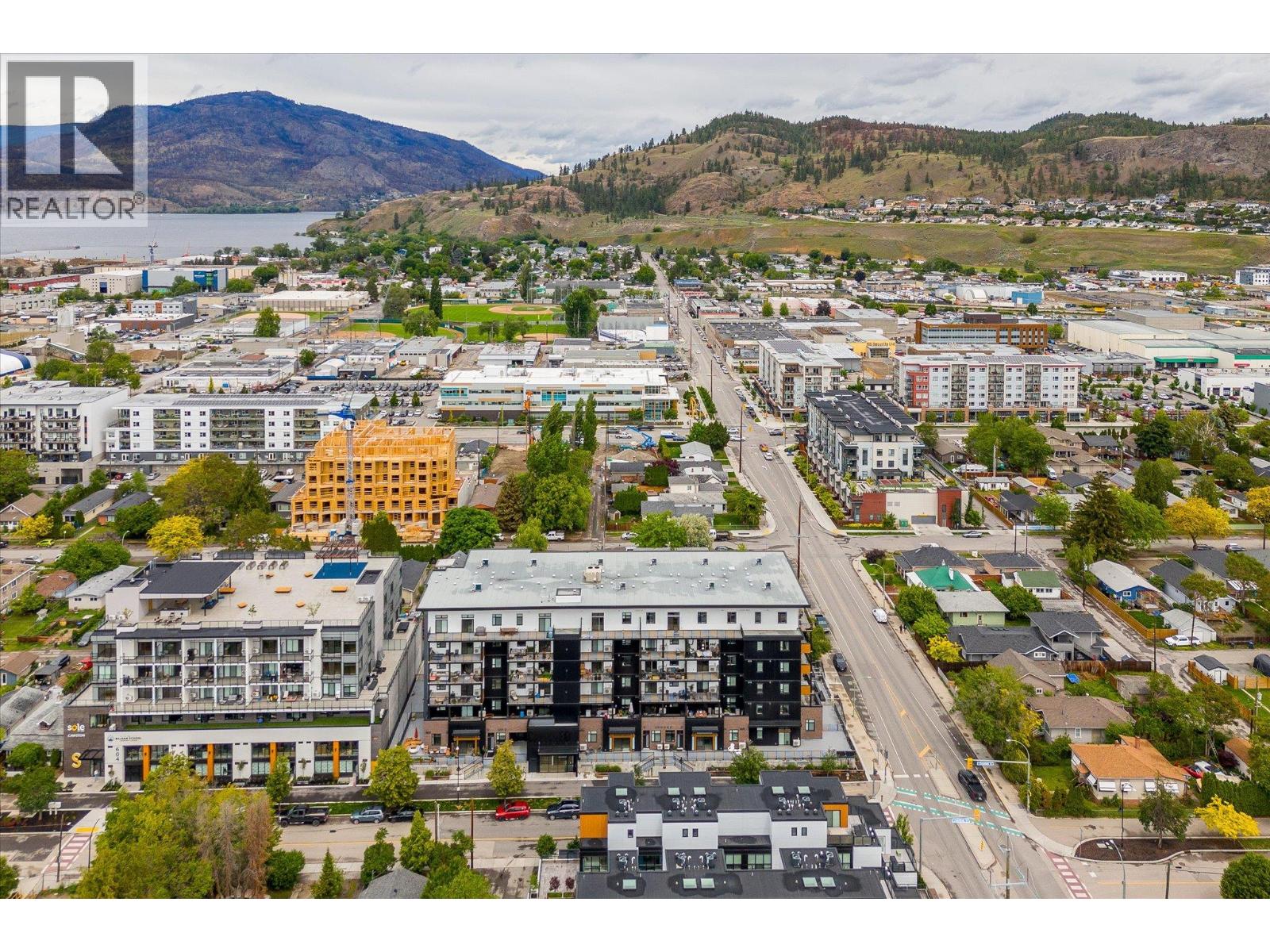 313 660 Cawston Avenue, Kelowna