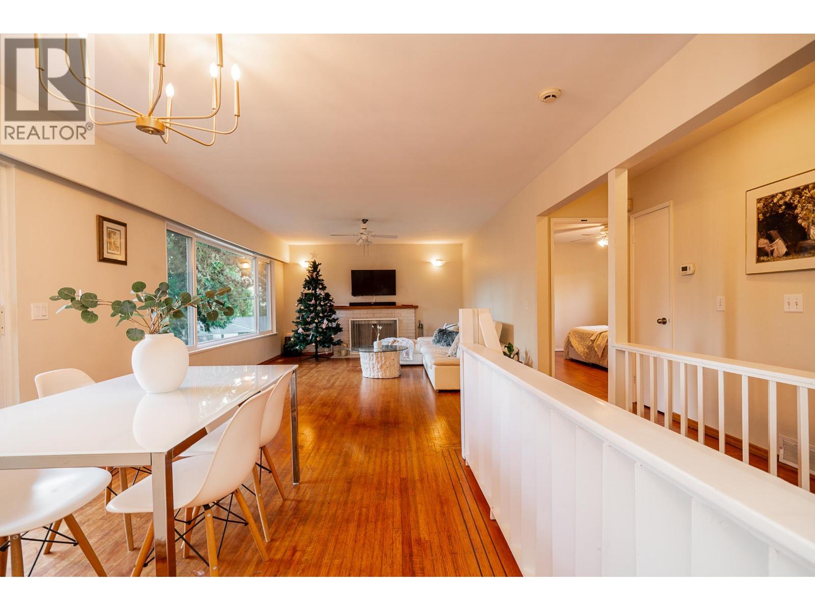 1648 SCARBOROUGH CRESCENT, Port Coquitlam