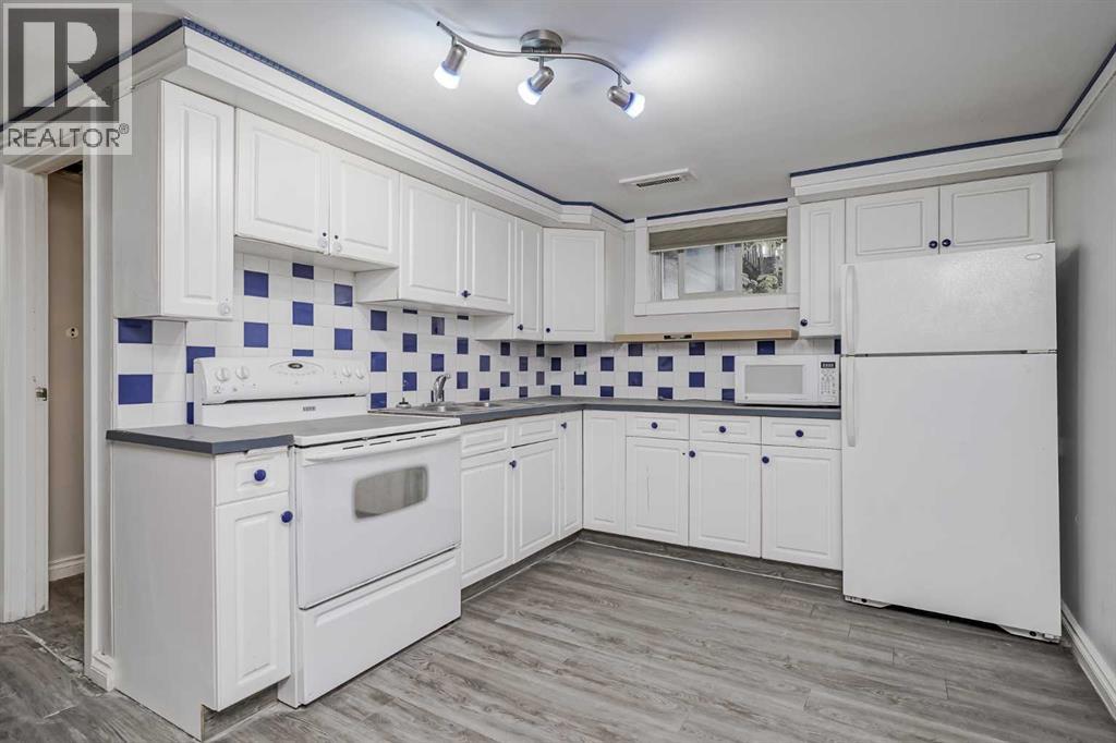 Single Family House Bungalow for Sale in  Renfrew Drive NE Renfrew Calgary 