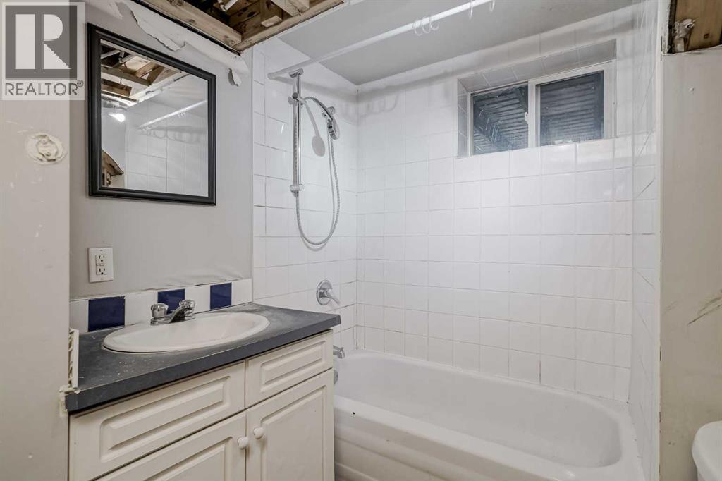 Single Family House Bungalow for Sale in  Renfrew Drive NE Renfrew Calgary 