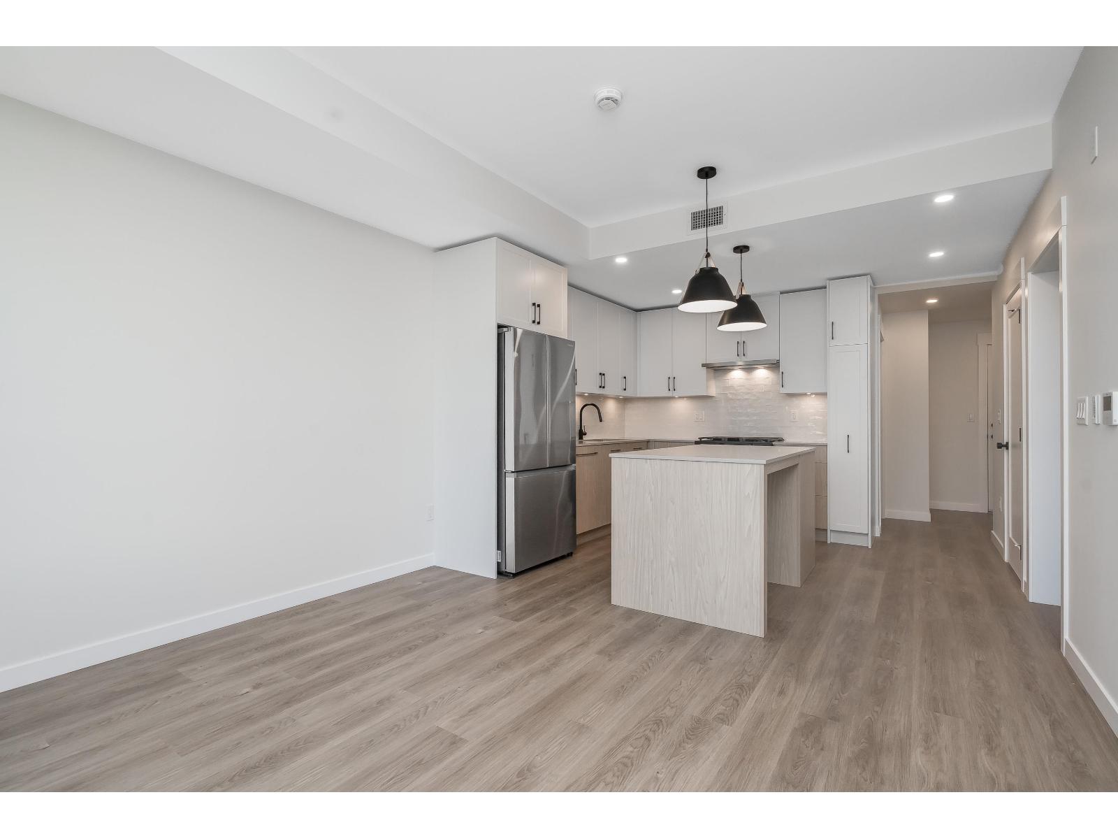 404 27218 ALDERGROVE TOWN CENTRE DRIVE, Langley