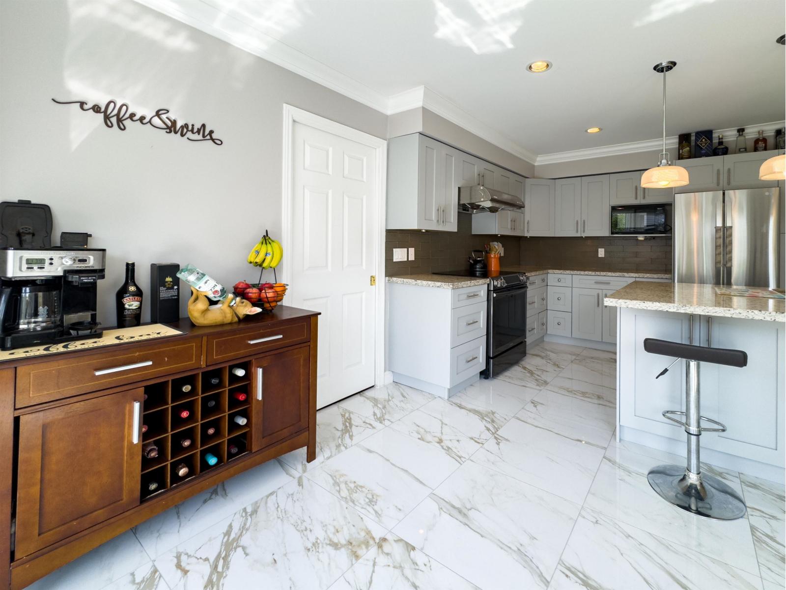 11910 79A Avenue, Delta