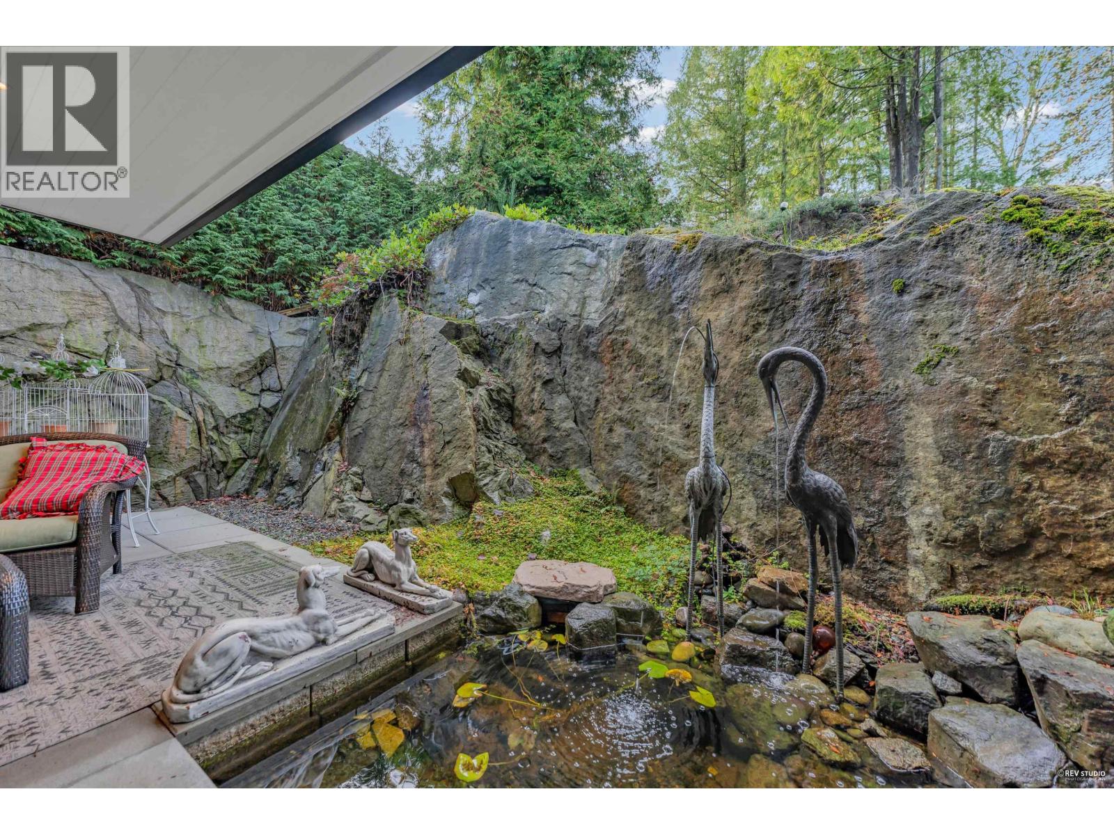 1812 CARDINAL CRESCENT, North Vancouver