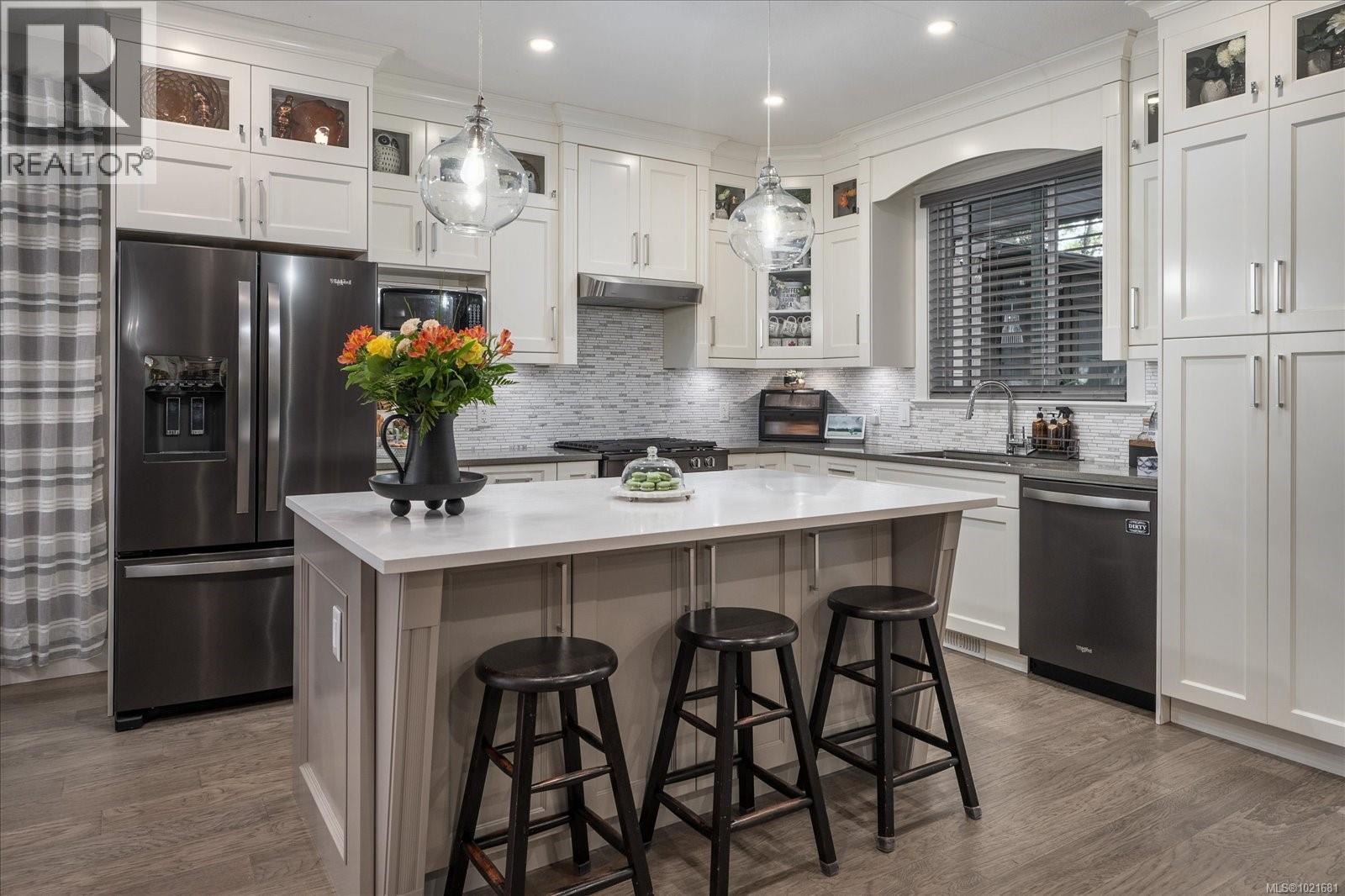 9048 Driftwood Dr, Chemainus