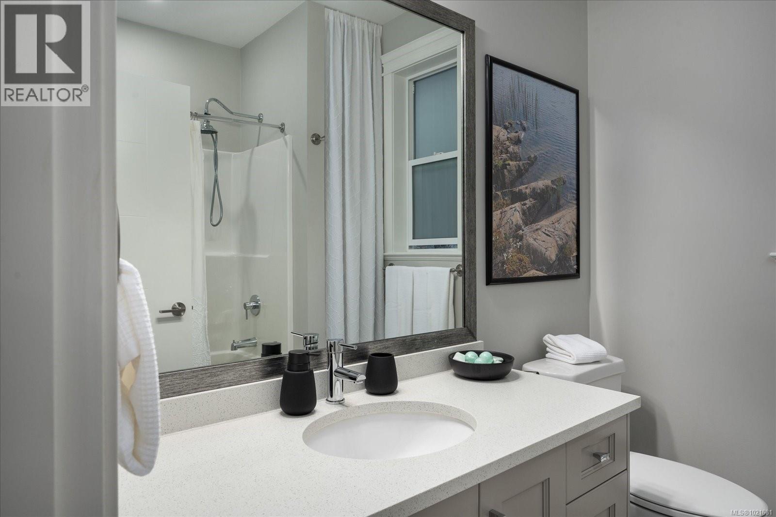 9048 Driftwood Dr, Chemainus