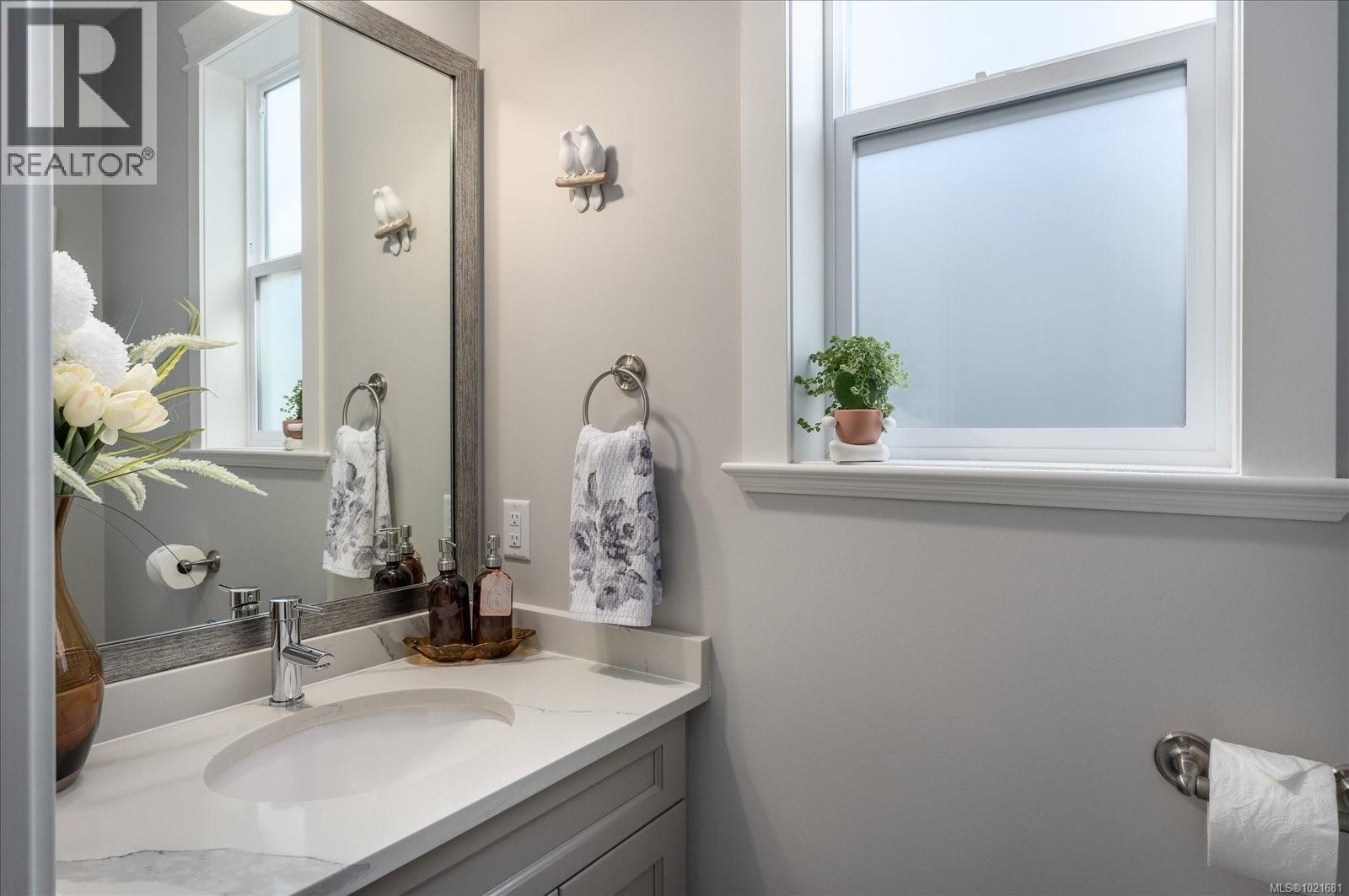 9048 Driftwood Dr, Chemainus