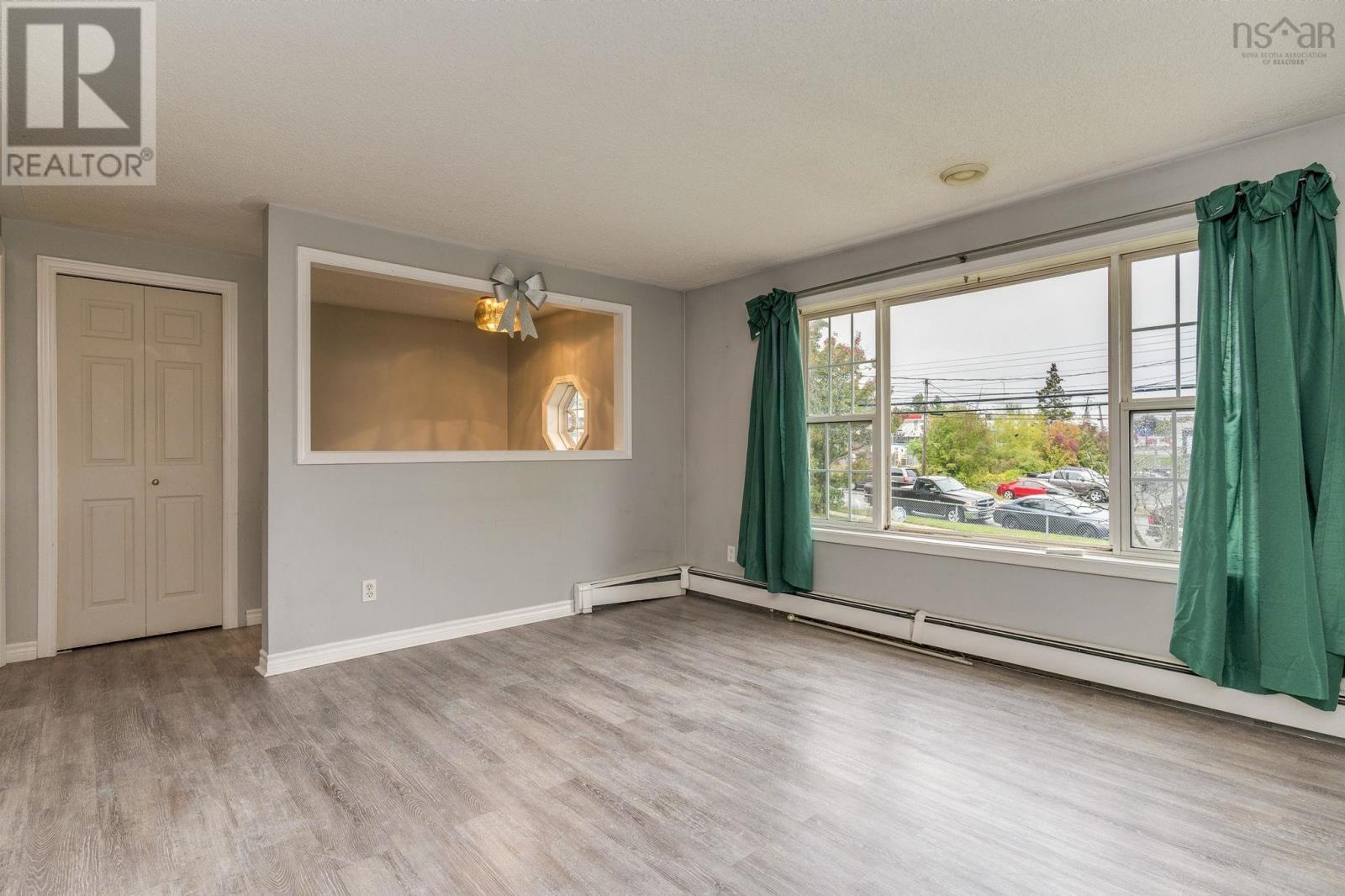 Property 15 of 43 of 69 Lakecrest Drive