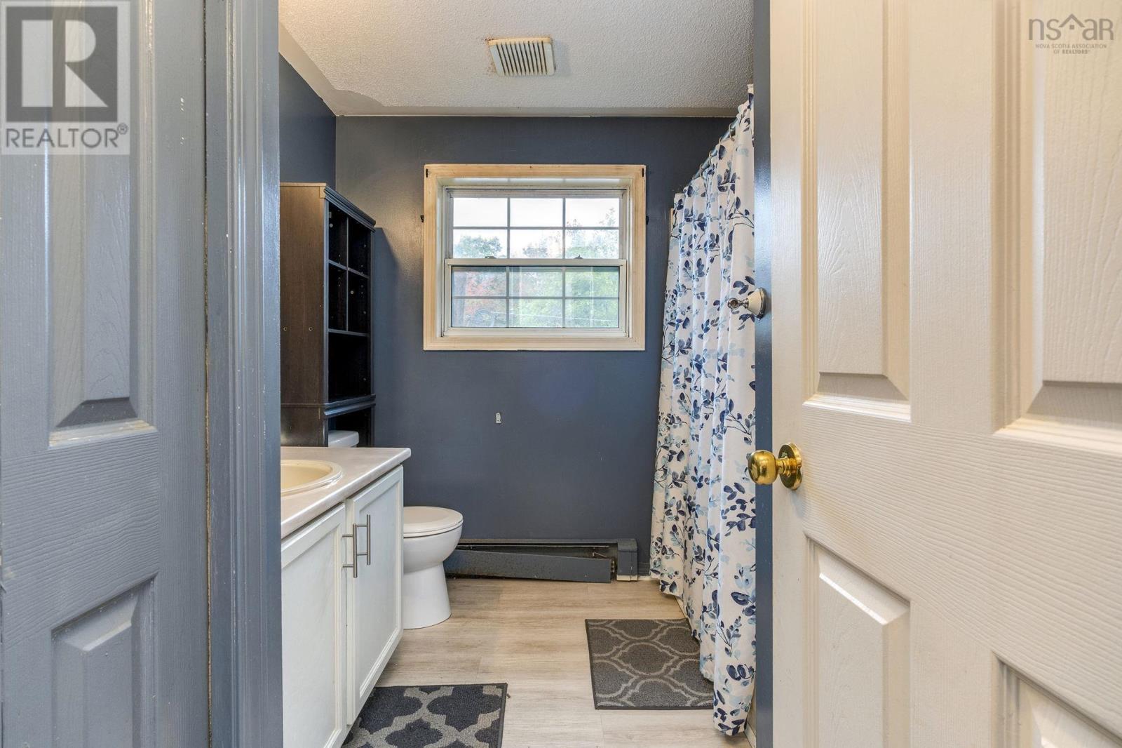 Property 25 of 43 of 69 Lakecrest Drive