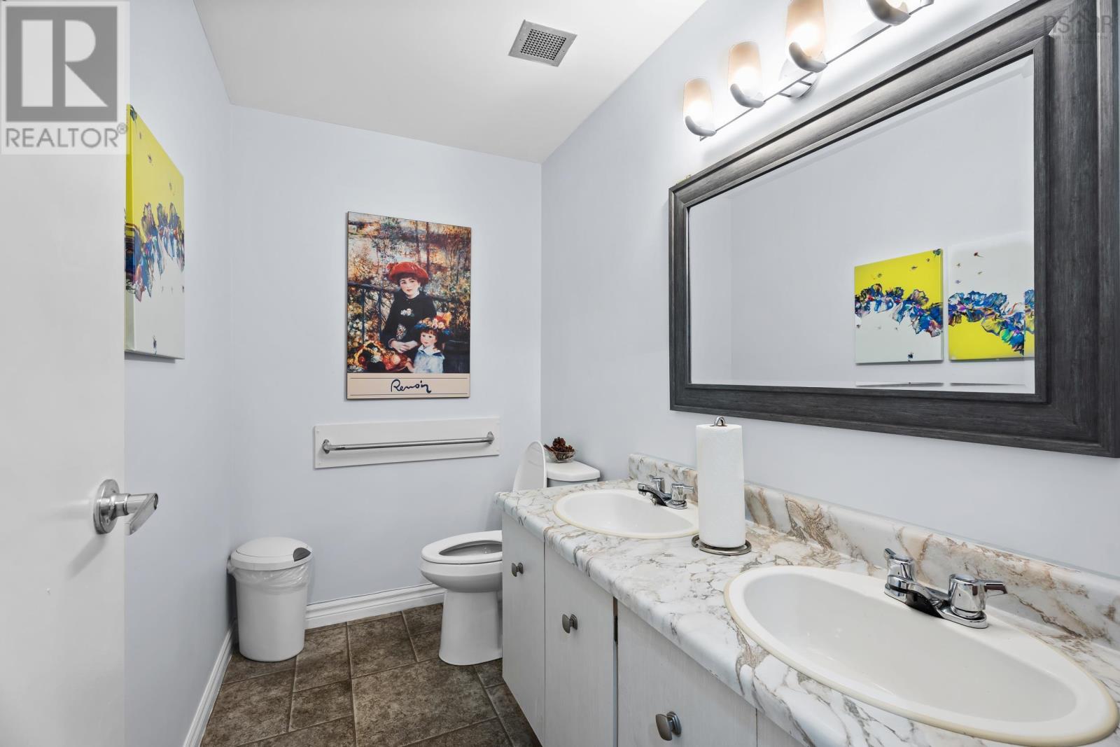 Property 31 of 47 of 302 5561 Heatherwood Court