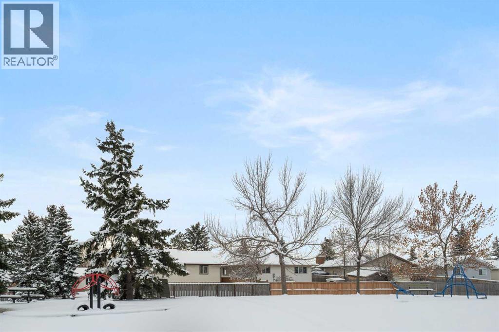 Single Family House for Sale in  Madeira Place NE Marlborough Park Calgary 