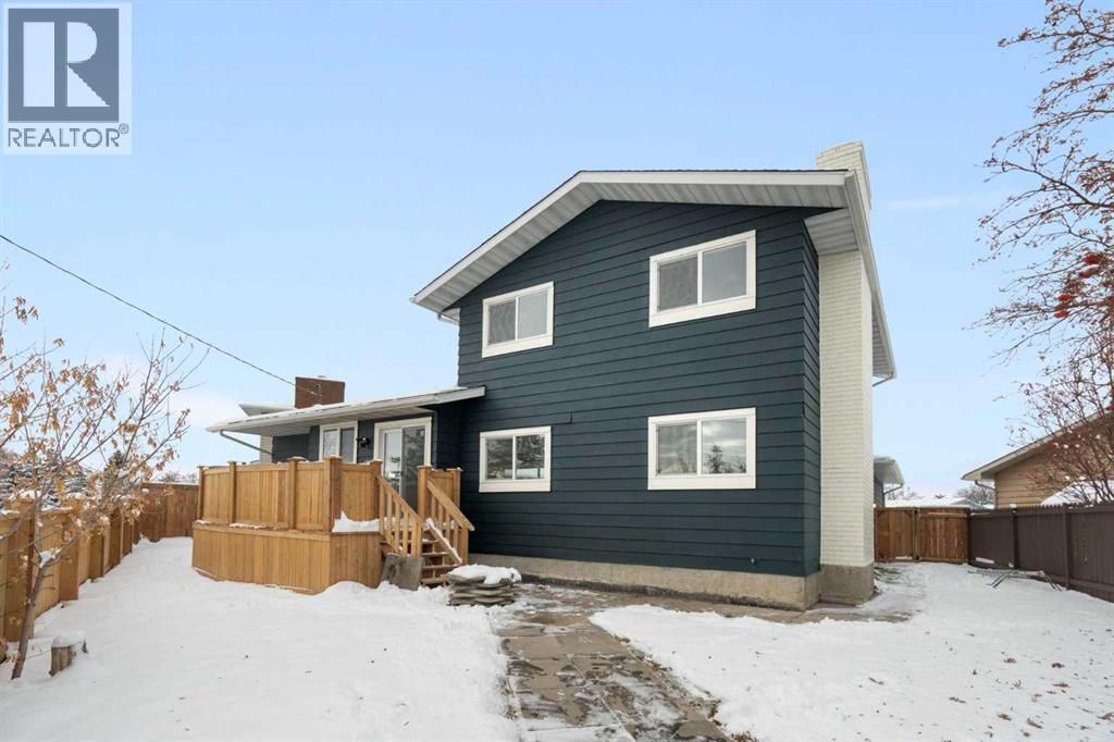 Single Family House for Sale in  Madeira Place NE Marlborough Park Calgary 